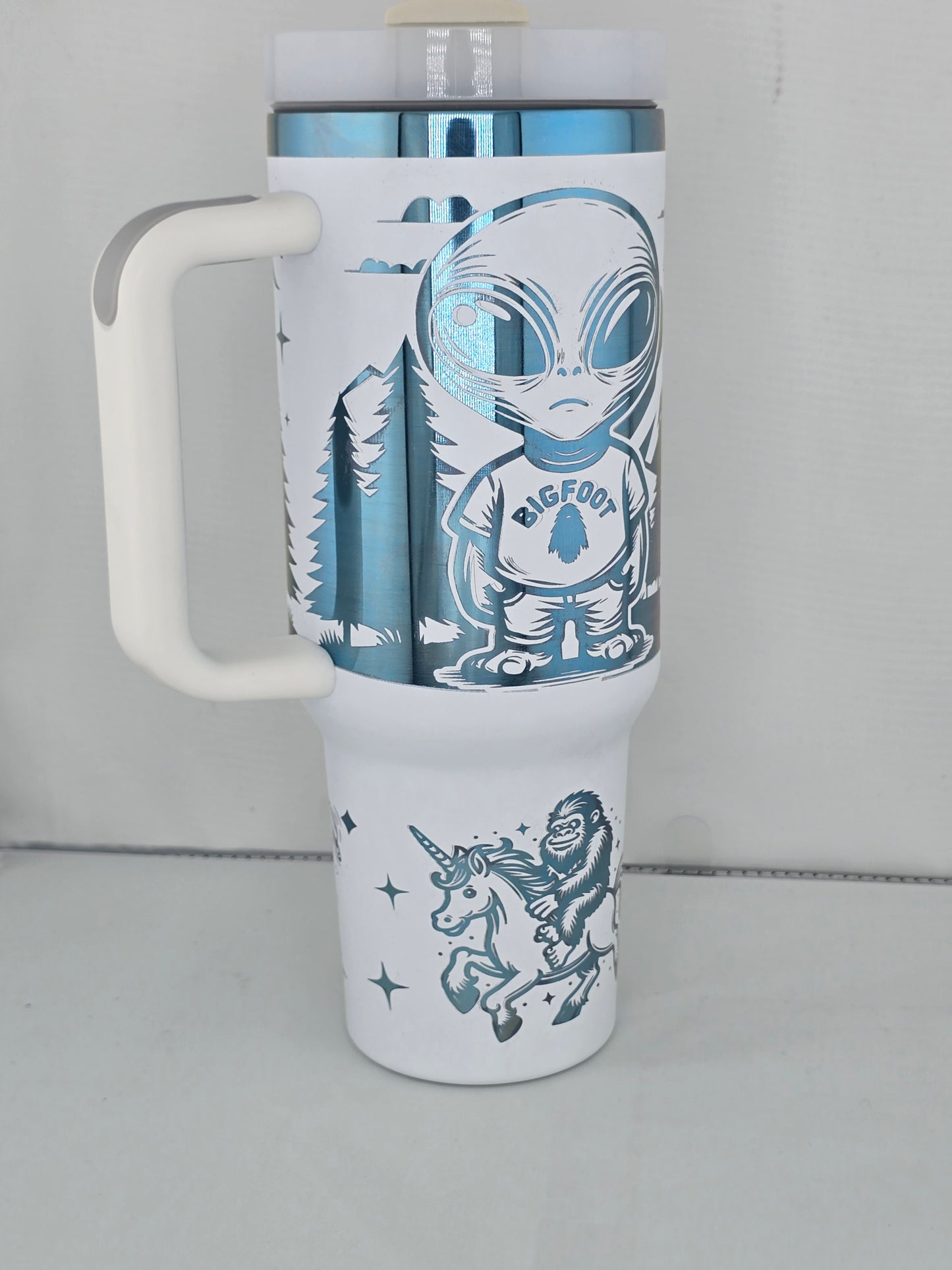 believe big foot alien unicorn - Laser Engraved 40 oz Tumbler white blue plated